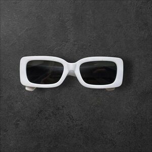 Sunglasses for women women white retro new in packaging